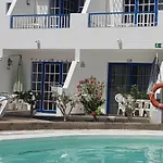 Atalaya 1st Floor Poolside Appartement *