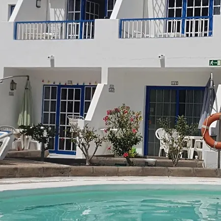 Atalaya 1st Floor Poolside 아파트 *