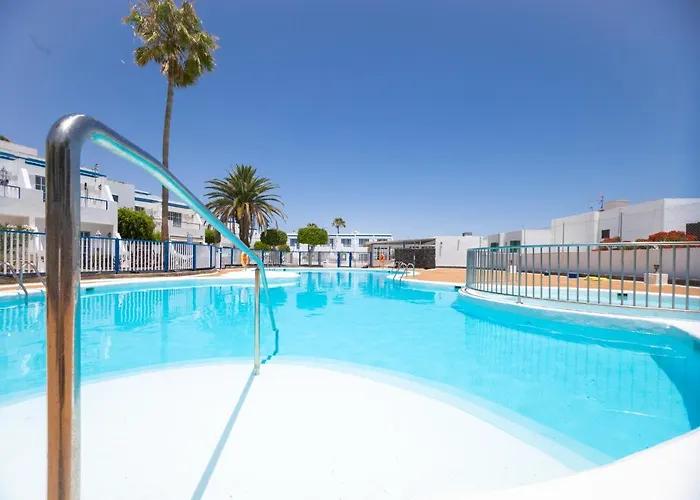 Apartamento Atalaya 1st Floor Poolside Puerto del Carmen (Lanzarote)